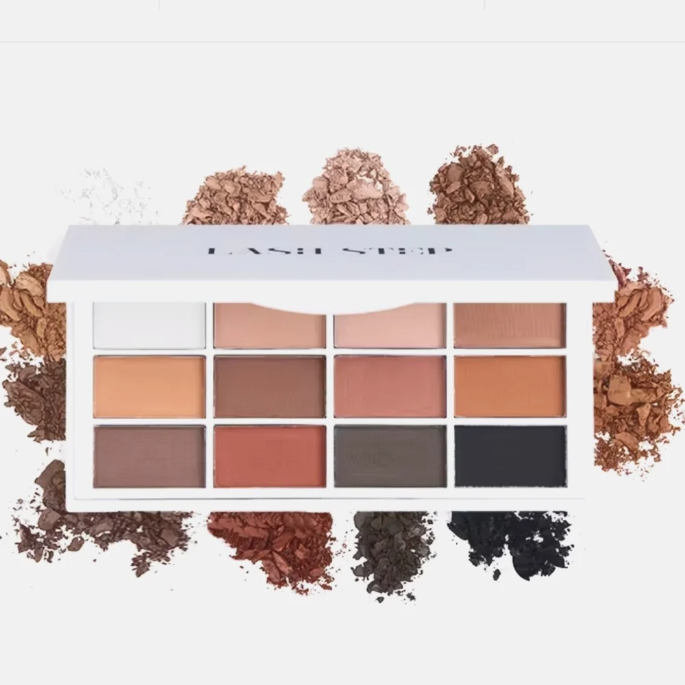 Lash Step Matte About You Eyeshadow Palette